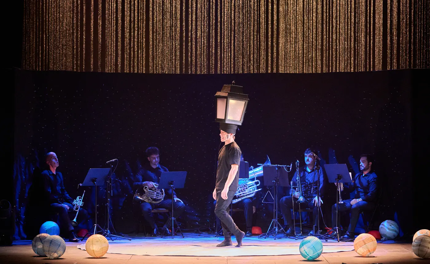El Principito en los Planetas de Holst — escena 5