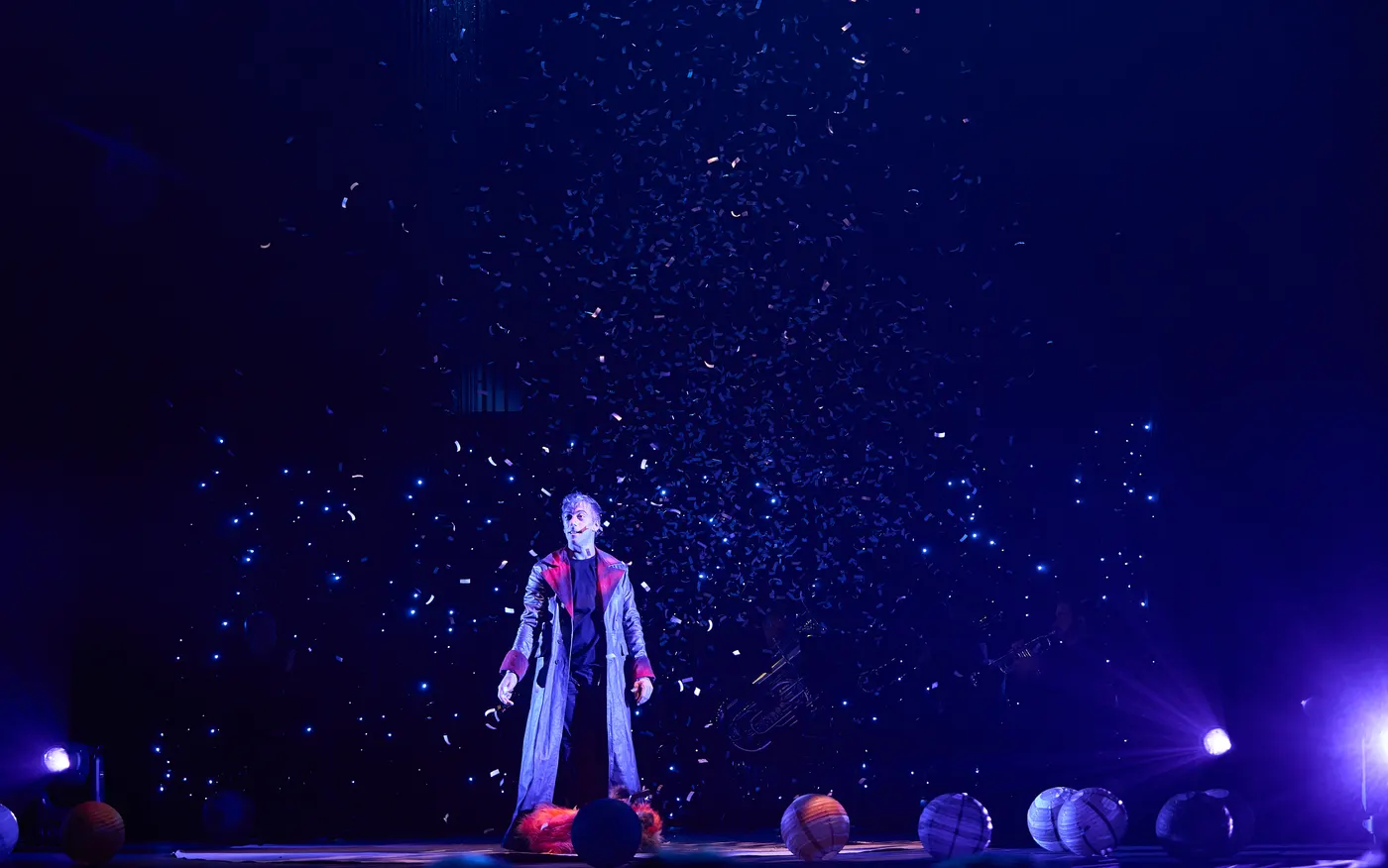 El Principito en los Planetas de Holst — escena 6